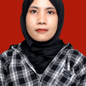 Siti Khomsyiatun  Nur Amin
