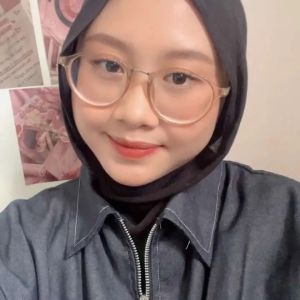 Risti Noviani