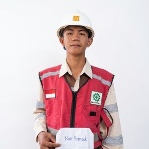 Nur hamzah