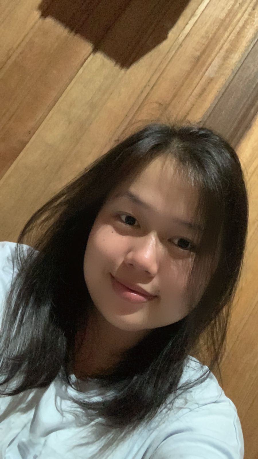 Lioni Fransika Bungen Tana